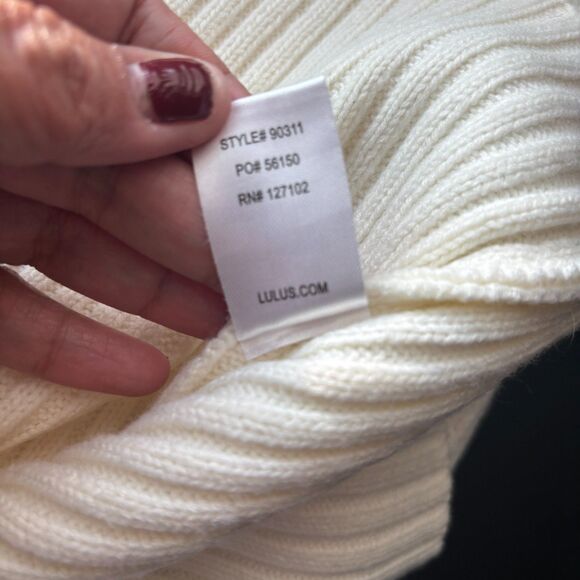 Lulu's Timeless is More White Cable Knit Balloon Sleeve Sweater Dress Size L - Picture 15 of 16